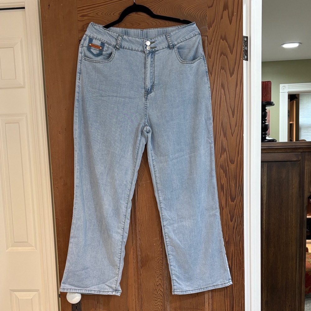 Stylish Lightweight  Blue Straight Leg Jeans